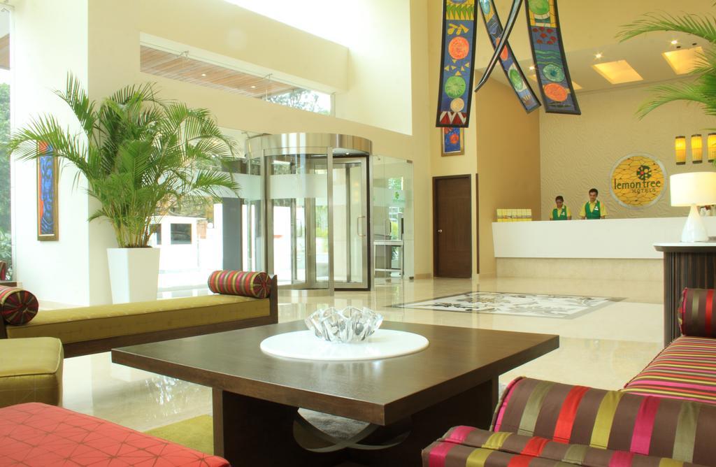 Lemon Tree Premier, Ulsoor Lake, Bengaluru מראה חיצוני תמונה
