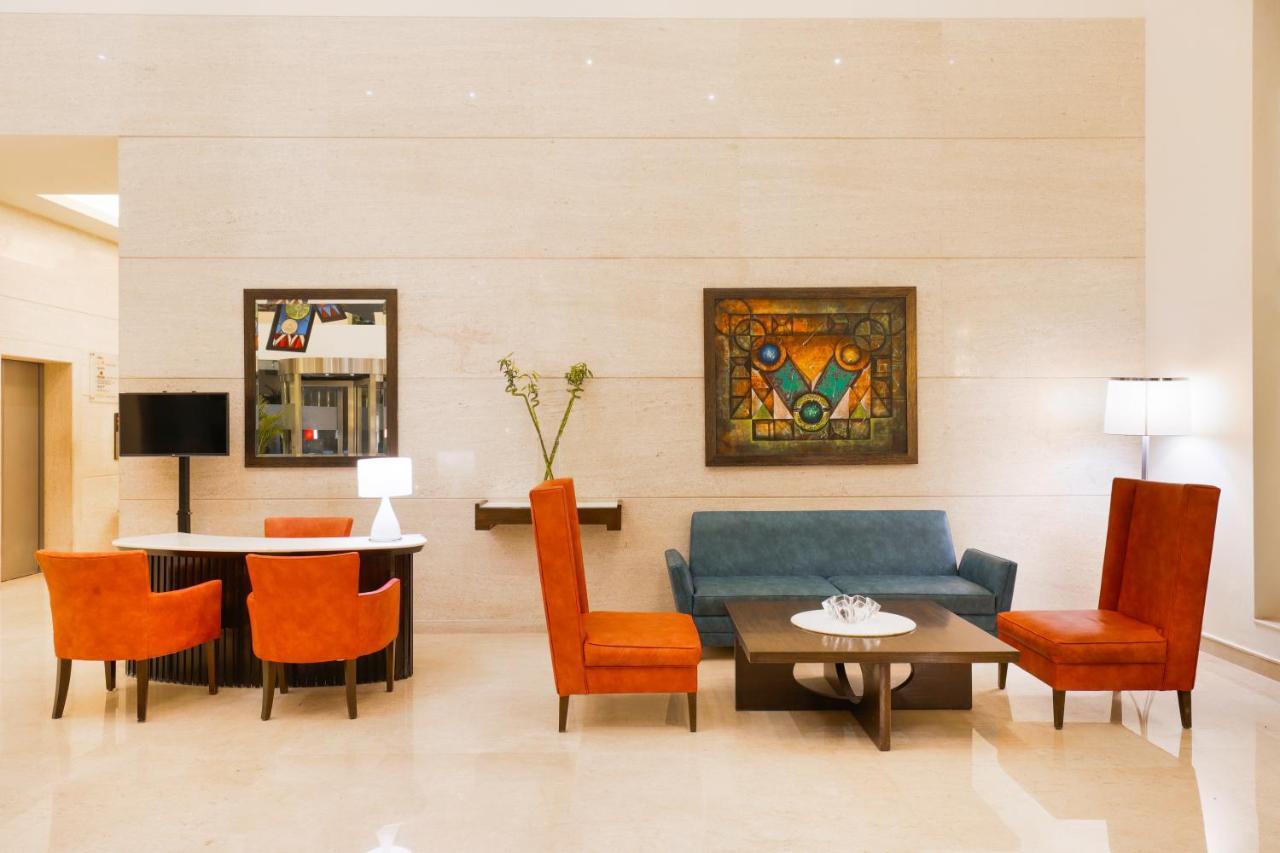 Lemon Tree Premier, Ulsoor Lake, Bengaluru מראה חיצוני תמונה